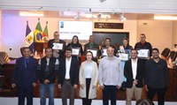 Câmara realiza sessão solene e homenageia personalidades e instituições com Moções de Aplausos