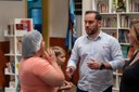Felipe Caputo visita Escola Santa Terezinha