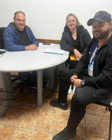 Vereador Adir Denardi recebe idealizadores de projeto social de futebol e auxilia na implantação da escolinha no bairro São Lucas