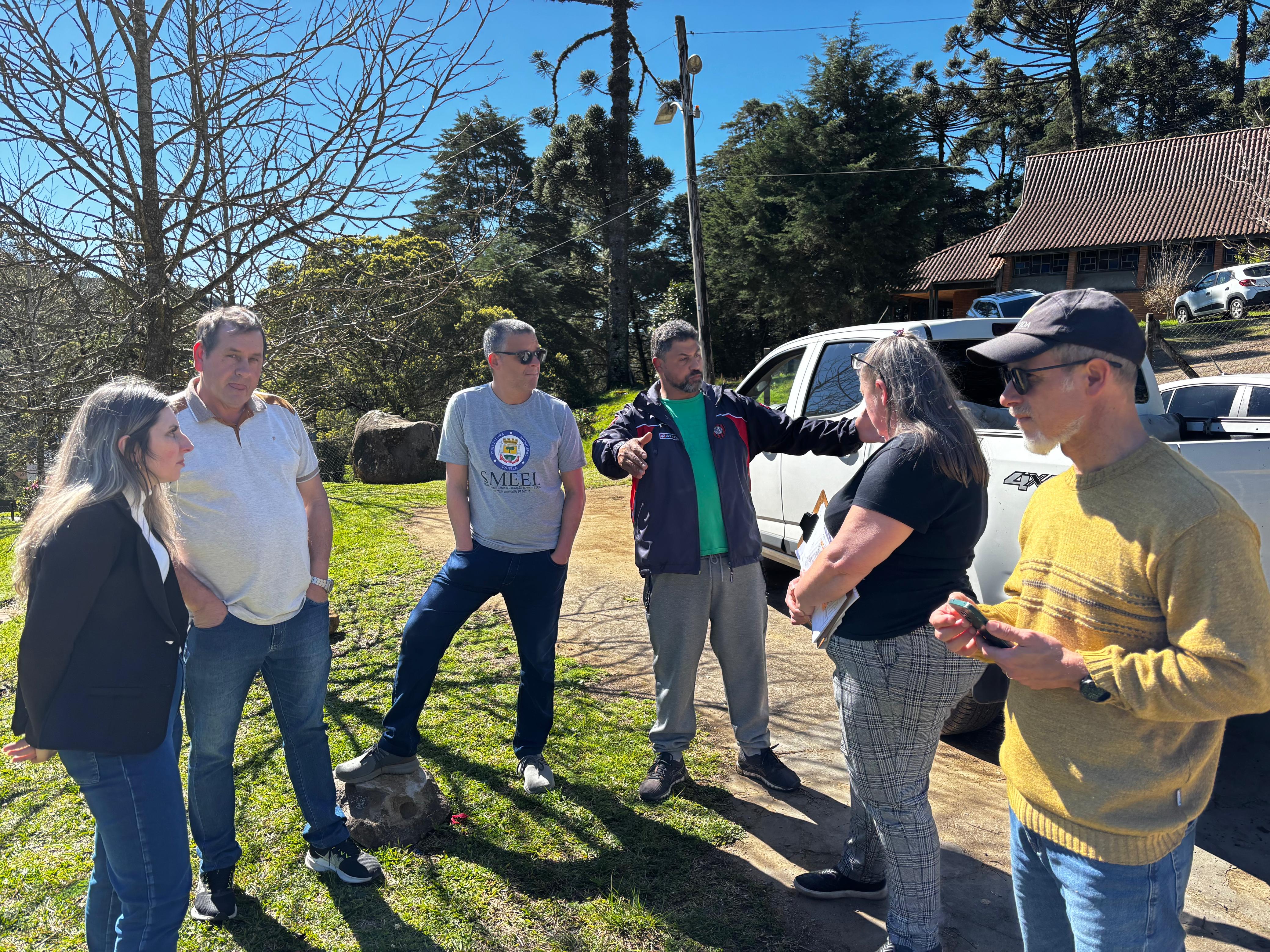 Vereador Nene Abreu busca melhorias e uma nova estrutura para a Escola Machado de Assis, no bairro Caracol