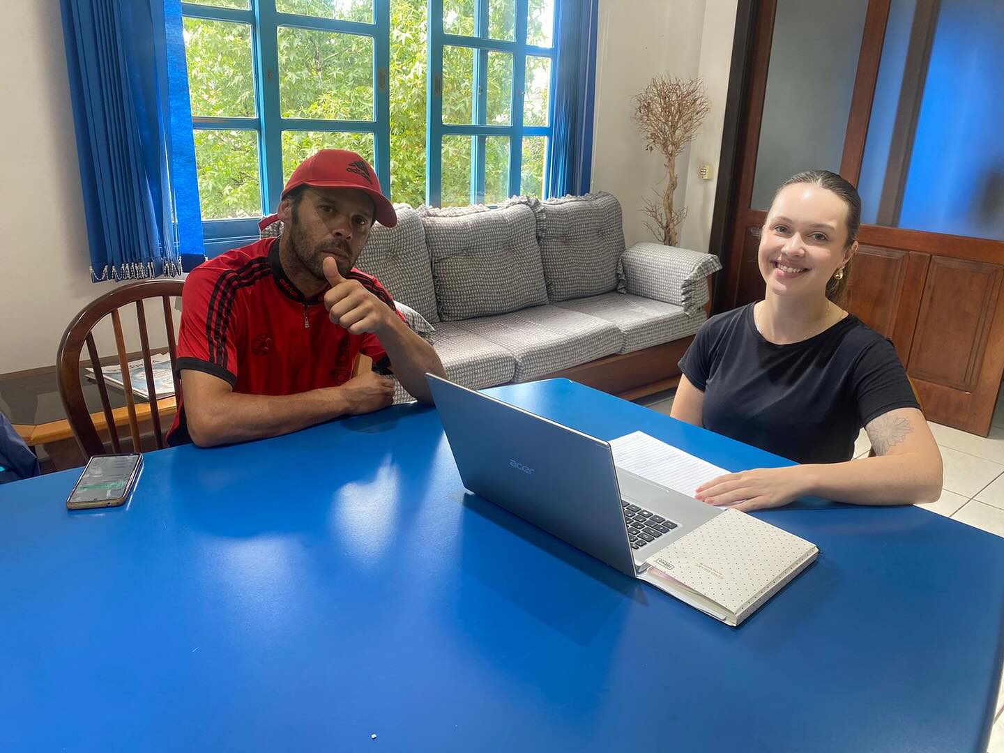 Vereadora Graziela Hoffmann se reúne com presidente do bairro Santa Marta para ouvir demandas urgentes da comunidade